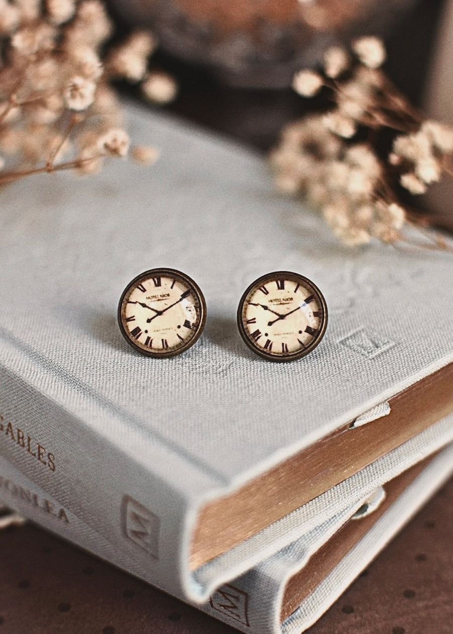 Pendientes Botón Reloj